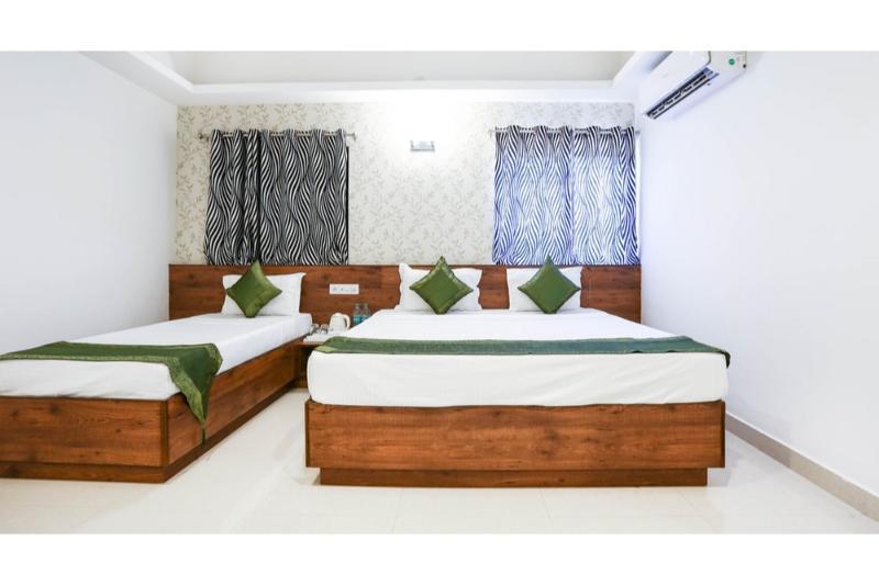Treebo Pappilon Palace - Pvs Circle Mangalore Exterior foto